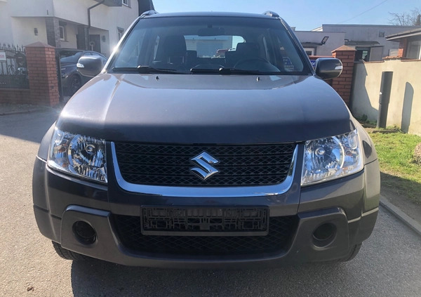 Suzuki Grand Vitara cena 23999 przebieg: 187000, rok produkcji 2011 z Wieliczka małe 254